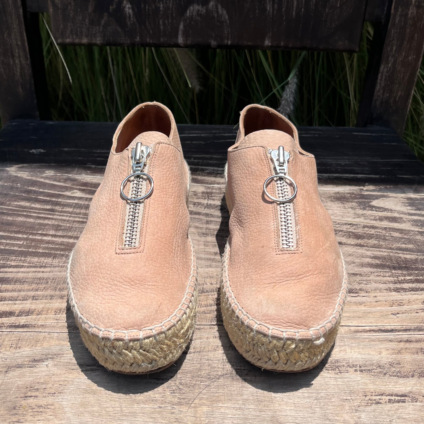 Alpargatas de plataforma Devon con cremallera en piel color rubor de ALEXANDER WANG