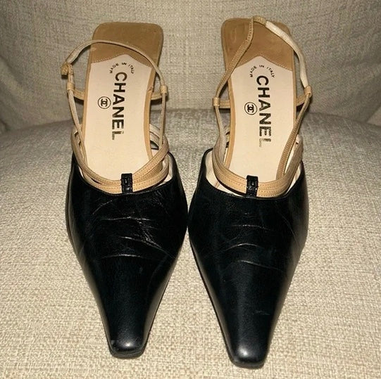 CHANEL CC Logo Beige Black Pointed Toe Slingback Pumps