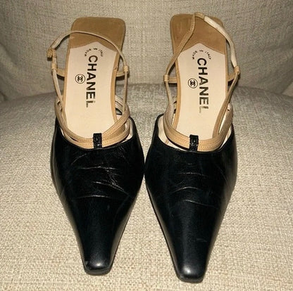 CHANEL CC Logo Beige Black Pointed Toe Slingback Pumps